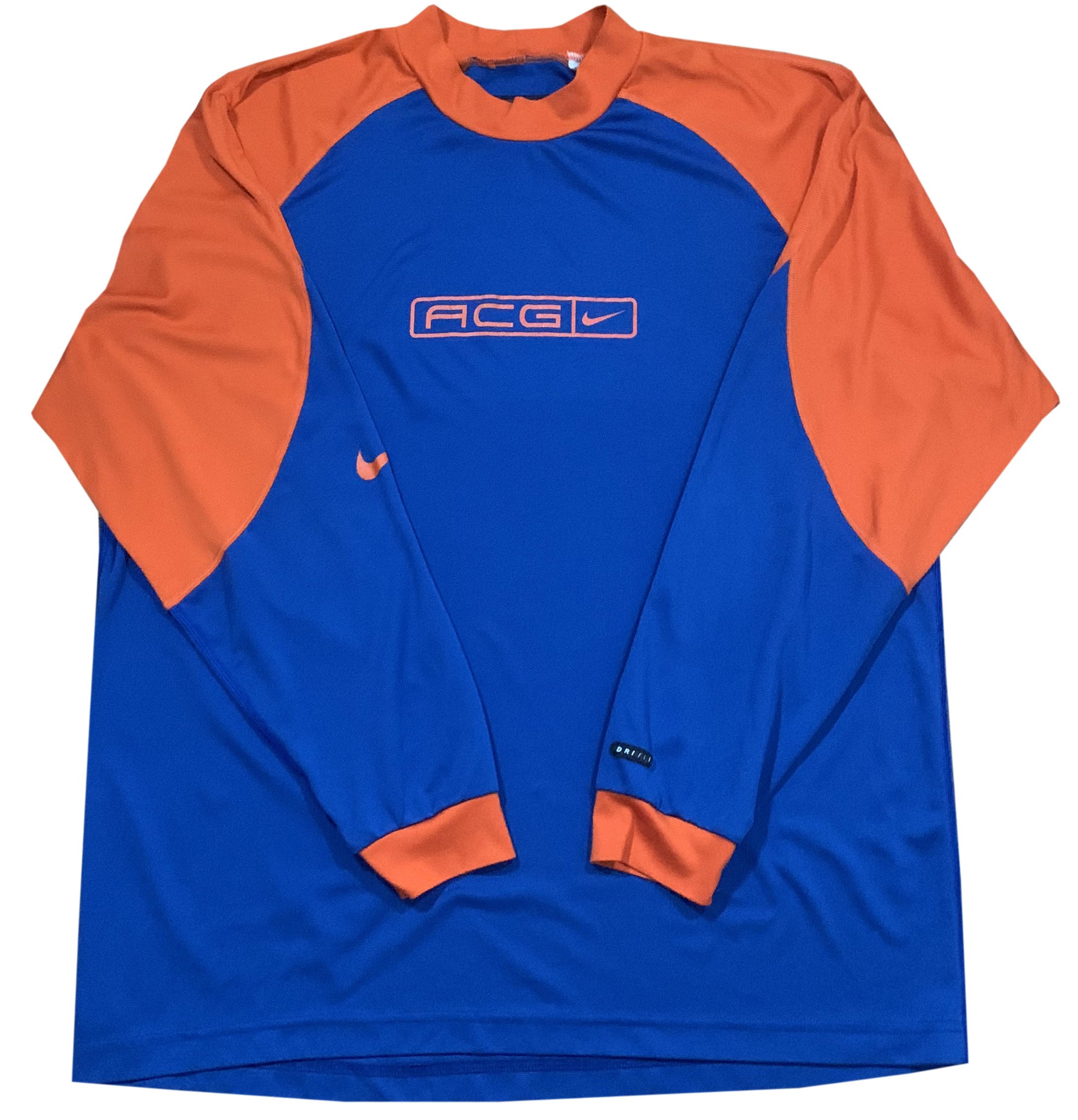 2+Nike+ACG+long+Sleeve+shirt+.